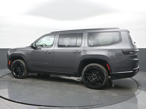 New 2026 Jeep Grand Wagoneer Limited AWD/4WD image 3