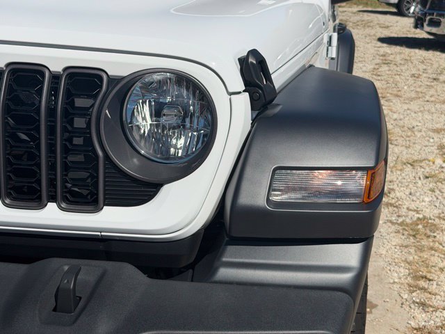 Used 2024 Jeep Wrangler Sport AWD/4WD image 10