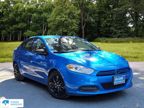 Used 2016 Dodge Dart SE image 1