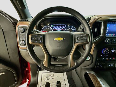 Used 2022 Chevrolet Silverado 1500 High Country AWD/4WD image 11