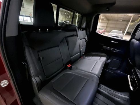 Used 2019 Chevrolet Silverado 1500 LTZ image 25