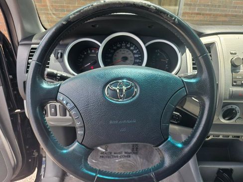 Used 2009 Toyota Tacoma PreRunner RWD image 46
