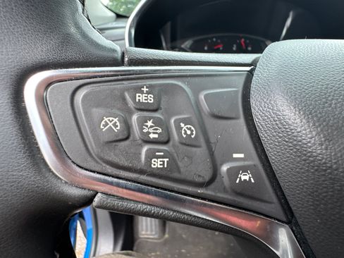 Used 2024 Chevrolet Equinox LT AWD/4WD image 29