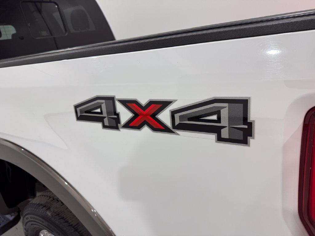 Used 2021 Ford F250 King Ranch w/ King Ranch Ultimate Package AWD/4WD image 32