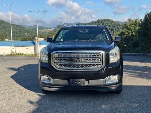 Used 2015 GMC Yukon SLE w/ Convenience Package RWD image 2