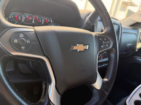 Used 2015 Chevrolet Silverado 1500 LT image 24