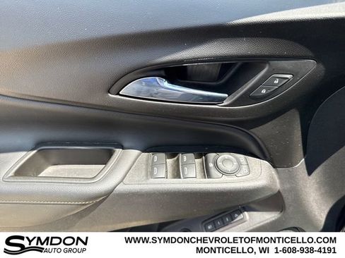 Used 2021 Chevrolet Equinox Premier image 15