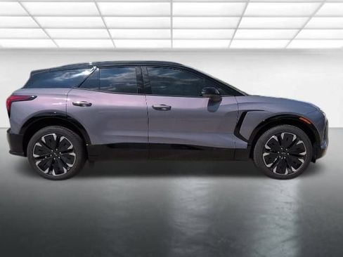 New 2025 Chevrolet Blazer EV RS image 4