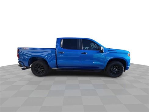 Used 2025 Chevrolet Silverado 1500 Custom w/ Turbomax Blackout Package image 9
