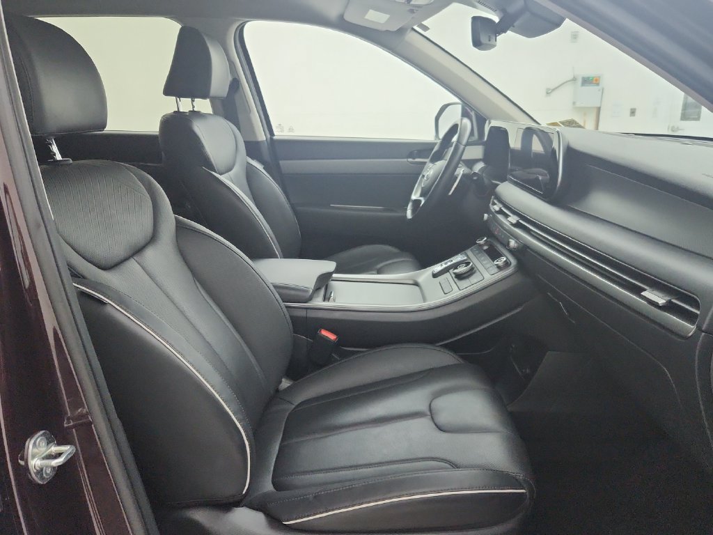 Used 2025 Hyundai Palisade SEL FWD image 37