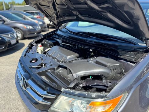 Used 2015 Honda Odyssey LX image 31