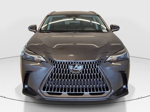 Used 2024 Lexus NX 350 AWD image 3