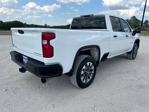 Used 2025 Chevrolet Silverado 2500 Custom w/ Custom Value Package AWD/4WD image 6