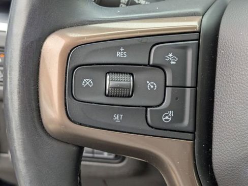 Used 2021 Chevrolet Tahoe High Country w/ Premium Package image 17