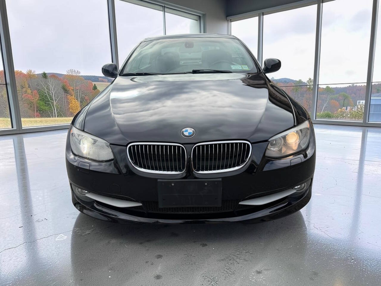 Used 2013 BMW 335i Convertible RWD image 9