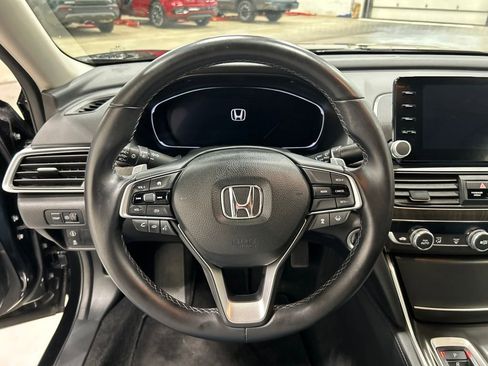 Used 2018 Honda Accord EX-L image 18