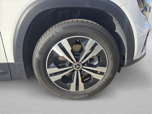 Certified 2024 Mercedes-Benz GLB 250 image 22
