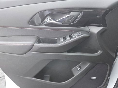 Certified 2023 Chevrolet Traverse RS image 37