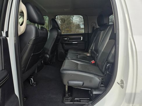 Used 2013 RAM 2500 Laramie w/ Cold Weather Group image 12
