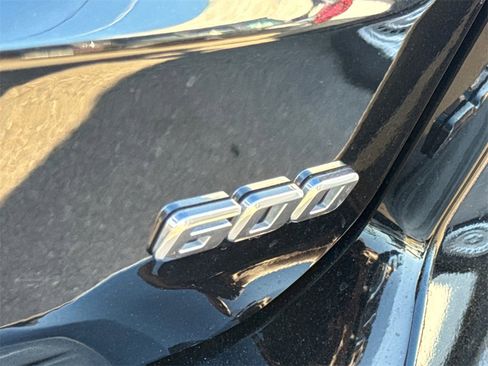 Used 2021 Cadillac Escalade Premium Luxury w/ LPO, Illumination Package image 9