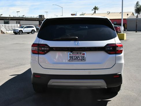 Used 2024 Honda Pilot EX-L image 7