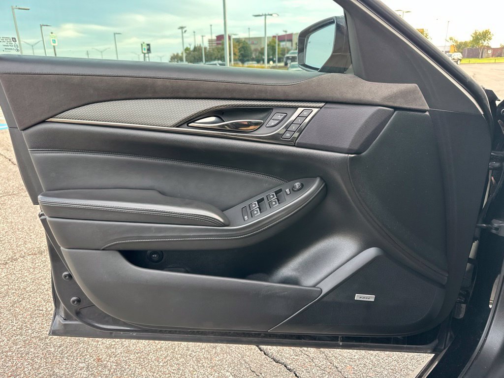 Used 2016 Cadillac CTS V w/ Carbon Fiber Package RWD image 9