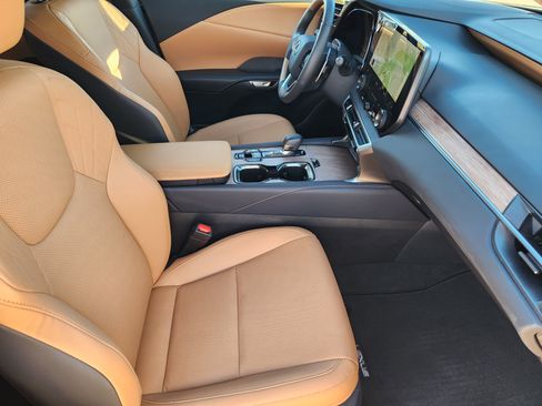 Used 2025 Lexus RX 350 Premium image 18