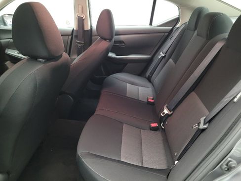 Used 2025 Nissan Sentra SV image 18