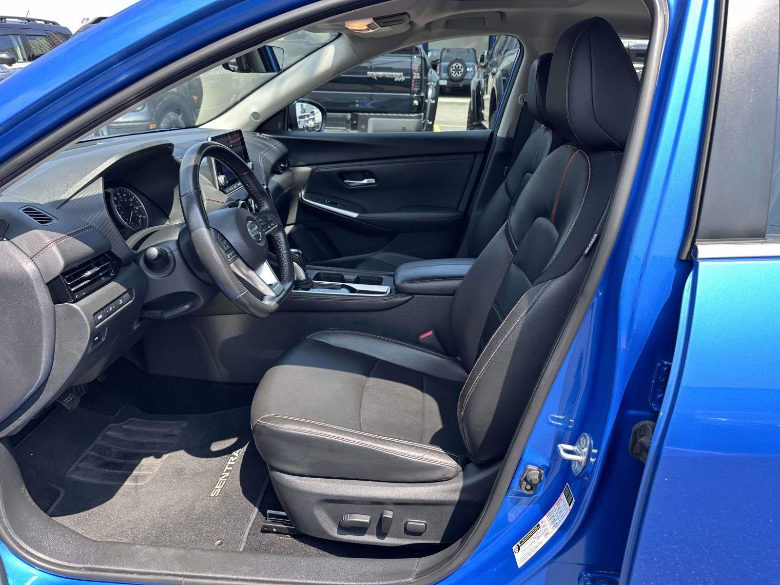 Used 2023 Nissan Sentra SR w/ SR Premium Package FWD image 12
