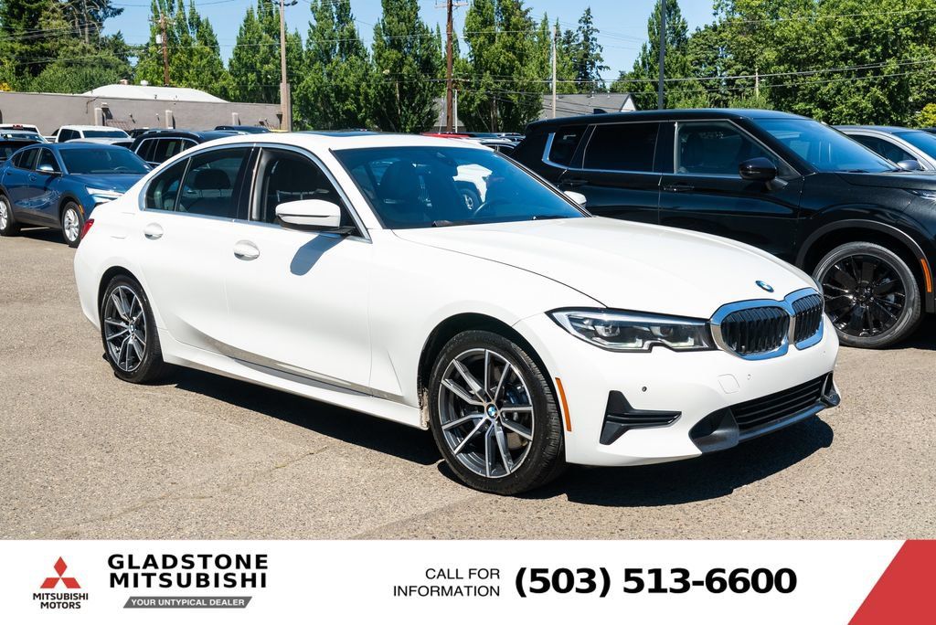 Used 2020 BMW 330i Sedan w/ Convenience Package RWD image 1
