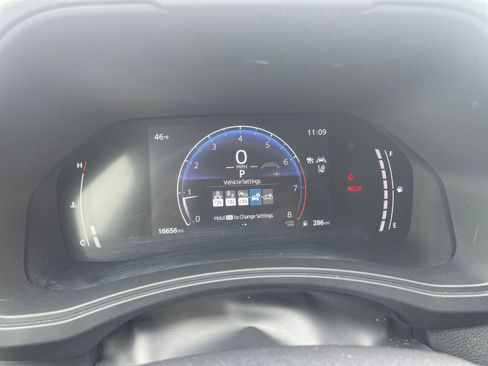 Used 2025 Toyota Grand Highlander FWD image 42