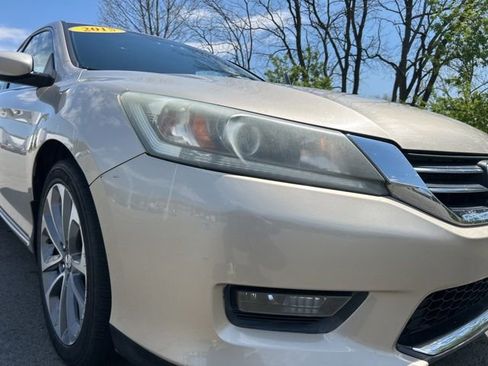 Used 2014 Honda Accord Sport image 33