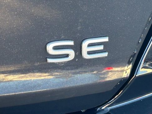 Used 2025 Volkswagen Jetta SE image 18