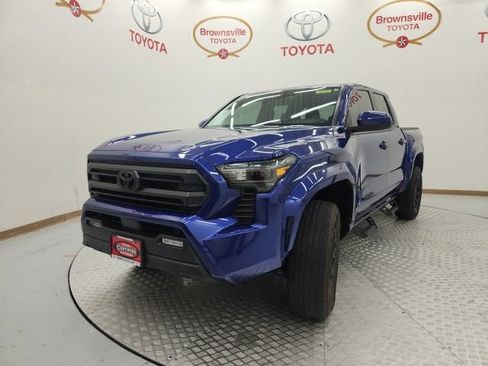 Used 2025 Toyota Tacoma SR5 RWD image 2