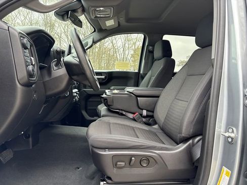 Used 2024 Chevrolet Silverado 1500 Custom AWD/4WD image 35