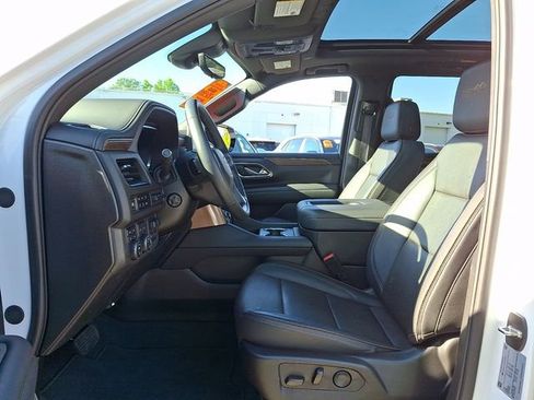 Certified 2024 Chevrolet Tahoe High Country AWD/4WD image 13