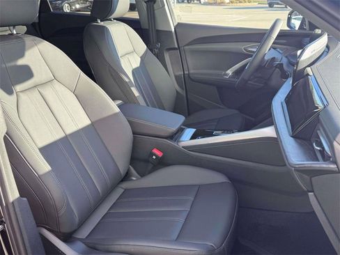 New 2025 Audi Q5 Premium Plus AWD/4WD image 10