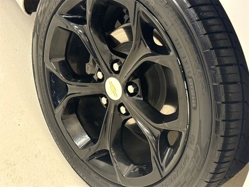 Used 2021 Chevrolet Malibu LT image 11