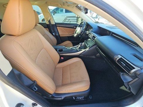 Used 2016 Lexus IS 200t image 5