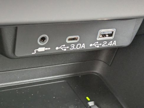 Used 2024 Subaru Crosstrek 2.5i Limited w/ Popular Package #3A image 21