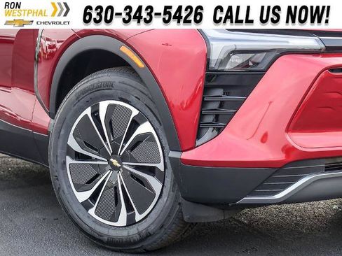 New 2025 Chevrolet Blazer EV LT image 3