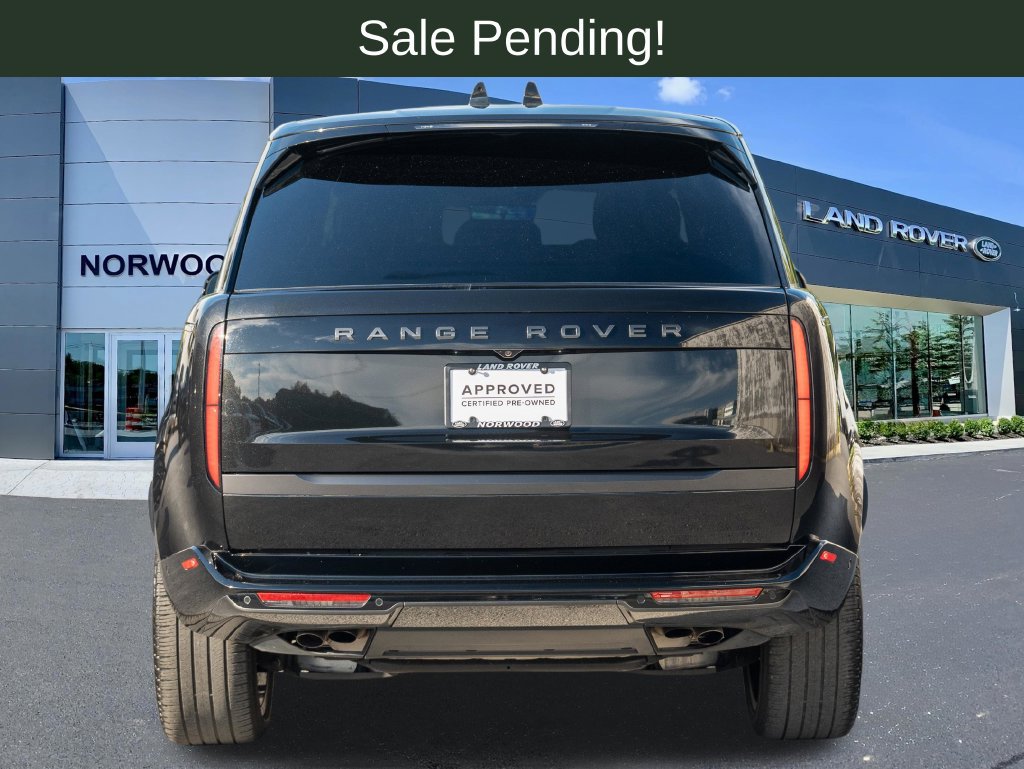 Used 2024 Land Rover Range Rover SE AWD/4WD image 6