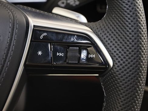 Used 2025 Audi S8 image 71