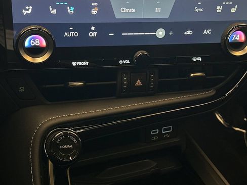 Certified 2024 Lexus NX 350 AWD w/ Vision Package image 20
