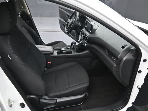 Used 2025 Nissan Sentra S FWD image 26