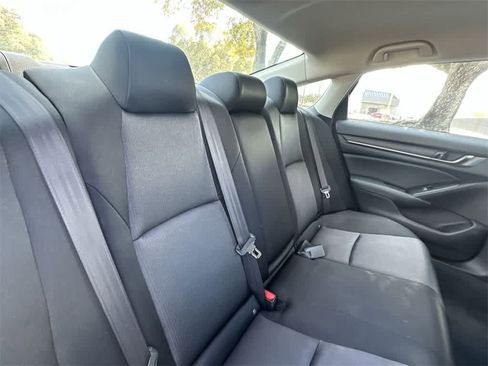 Used 2021 Honda Accord LX image 26