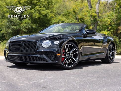 Used 2021 Bentley Continental GT image 1