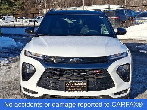 Used 2023 Chevrolet TrailBlazer RS w/ Convenience Package image 2