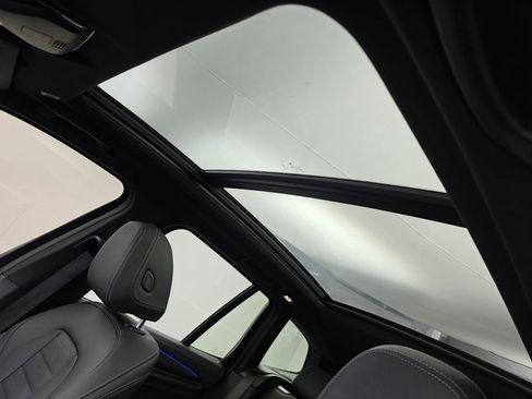 Used 2024 BMW X3 M40i w/ Premium Package image 12