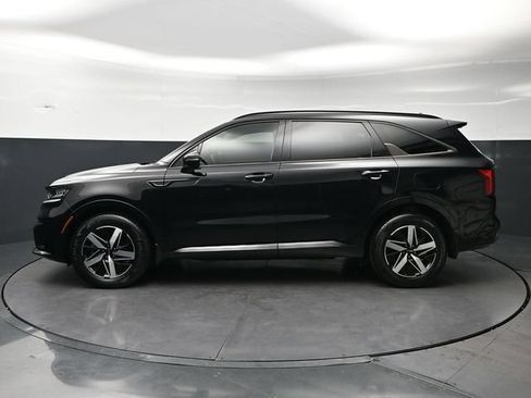 Used 2023 Kia Sorento S FWD image 8